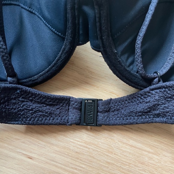 Triangl Bikini Top - Picture 3 of 5